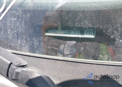 2022 Ford Mustang Ecoboost Premium z USA, uszkodzony, nr VIN 1FATP8UH6N5106301